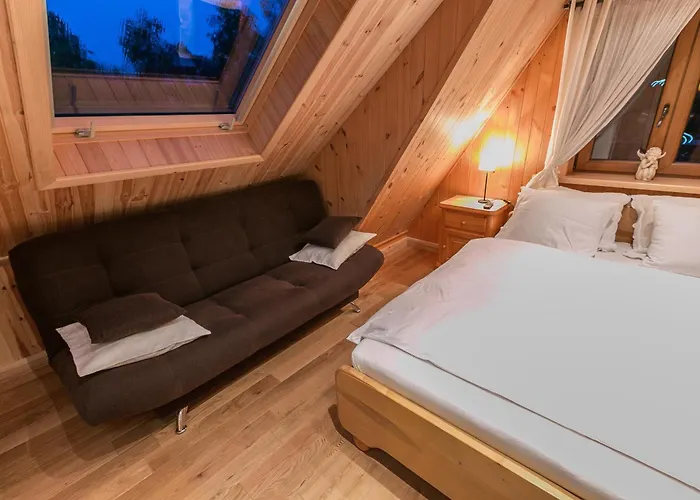 Sosna كوشتيليسكا