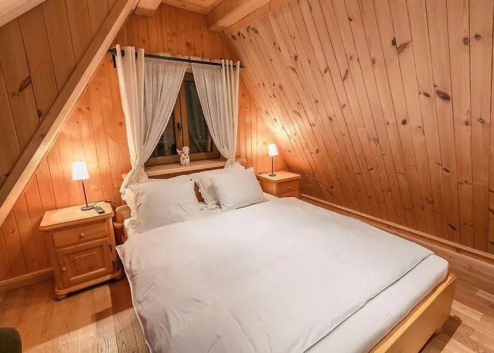 Sosna * كوشتيليسكا